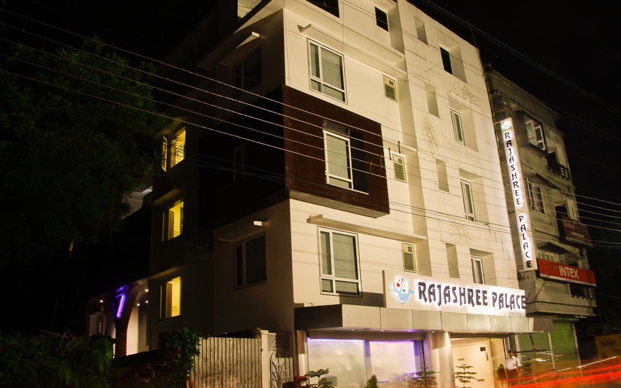 Hotel Rajashree Palace Siliguri Buitenkant foto